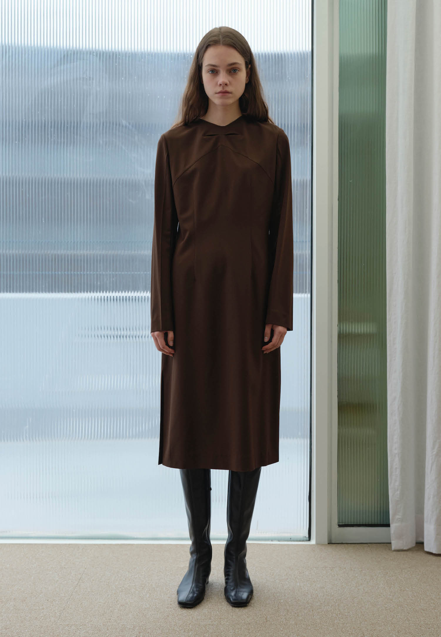SLIT-SKIRT LONG DRESS (BROWN) FABRIC FROM ITALY,Trwa, 디자이너브랜드, 여성의류